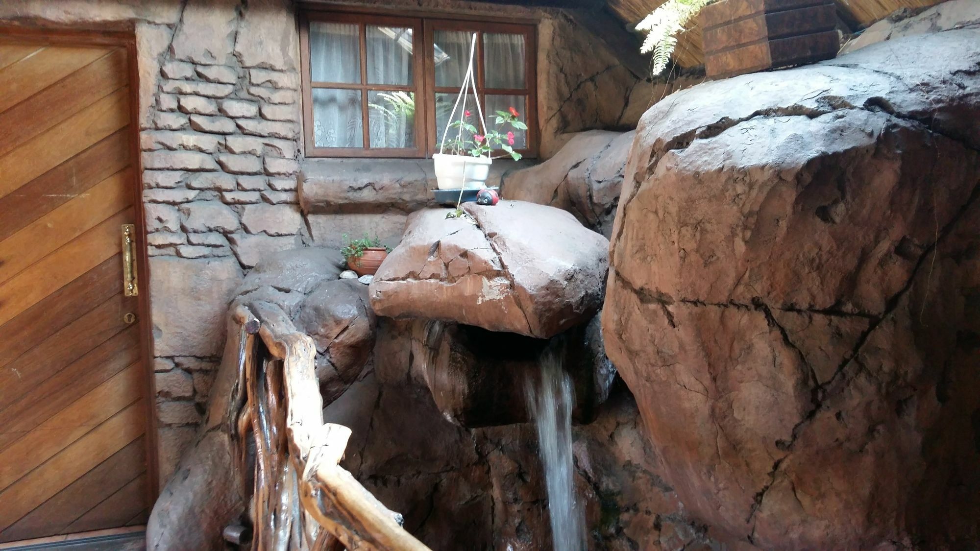 Pride Rock Accommodation Middelburg  Esterno foto